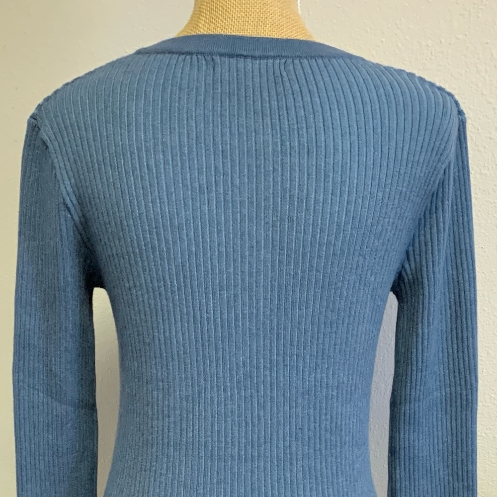 Baltic Born NEW Dusty Blue Henley Neckline Stretchy Ribbed Stevie Sweater Medium - Picture 8 of 12
